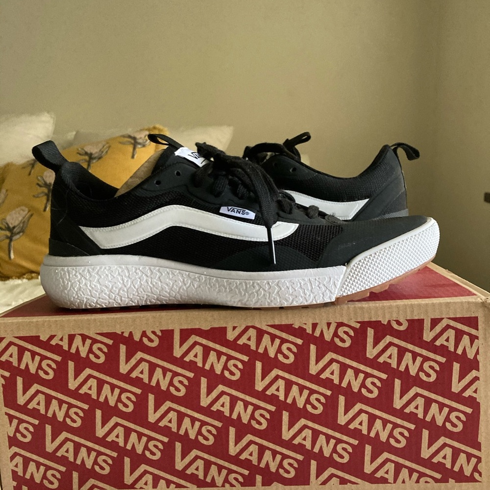 Ultra range Exo Vans